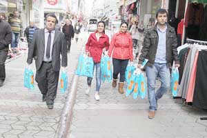 Esnafları bilgilendirdiler