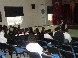 TED Koleji Öğrencilerine meslek tanıttılar