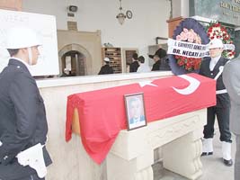 Eski Müdüre son görev