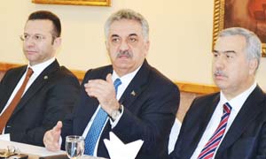 ÇAKAL ÇIKTI DİYE GERİ DÖNMEYELİM