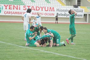 ÇARŞAMBA'DA NEFESLER TUTULDU