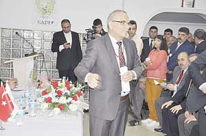 KADEF'te yönetim değişmedi