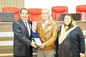 Koruyucu aileler ödüllendirildi