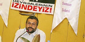 Aki Baba'yı memleketinde bombaladı