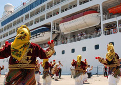 Dev gemi sinopluları büyüledi