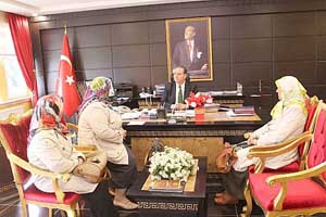 Bu da ev kadınları derneği