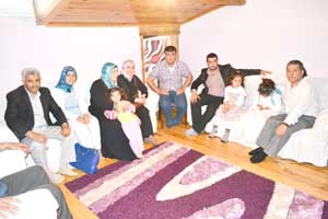 Tozlu ve Yücebaş'dan ev Ziyartei