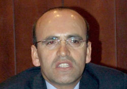 Hizmet sektörüyle gelişeceğiz