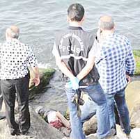 Kıyıya ceset vurdu