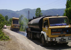 Çamlı'da yol atağı