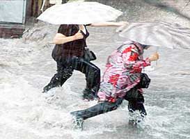 'KUVVETLİ YAĞIŞ' UYARISI