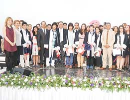 Bahçeşehir Kolejinden yılın balosu