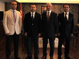 Otomobilciler Derneği'nden Vali Aksoy'a ziyaret