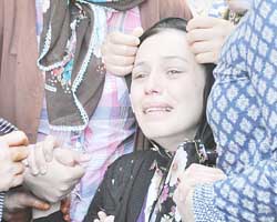 "Aşkım beni bırakma''