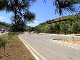 Karayolları yeşilleniyor