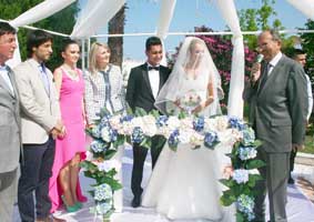 Mutluluğa yelken açtılar