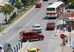 Otopark yolunu buldu