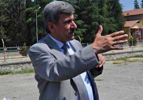 HAYVAN BARINAĞİNA ÇİRKİN SALDIRI..