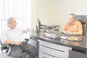 BAŞKAN DEMİRTAŞDAN HASTANE YÖNETİMİNE TEŞEKKÜR ZİYARETİ.