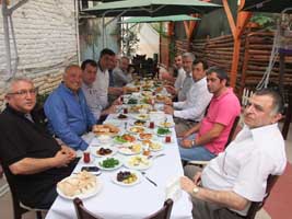 TÜRKİYE LOKANTACILAR ODASI FEDERASYON BAŞKANINDAN BAFRAYA SÜRPRİZ ZİYAR