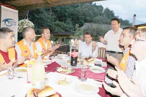 Kimse Yok Mu, Kosava'ya el uzattı