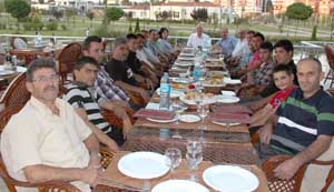 Çarşamba Aysan'dan İftar Yemeği