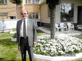 GAZİPAŞA MUHTARLIĞI DEĞİL ÇİÇEK SARAYI...