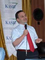 "Yurt dışı pazarına açılmalı"