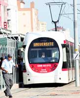 Tramvay 26 saat sonra seferlere tekrar başladı