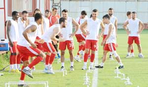 Samsunspor İBB maçı hazırlıkları sürüyor