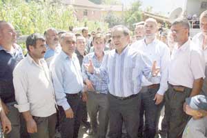 Türk halkı her zaman kenetlenmesini bilir