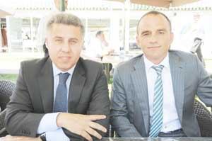 Öztürkler düğmeye bastı