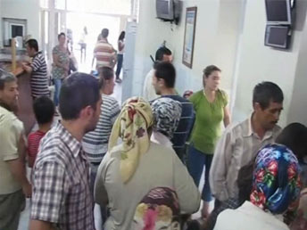 Manisa'da 400 kişi hastanelik oldu...