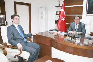 Konaş'tan Dereli'ye destek