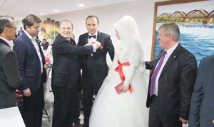 ŞİMŞEK, NİKAH ŞAHİDİ