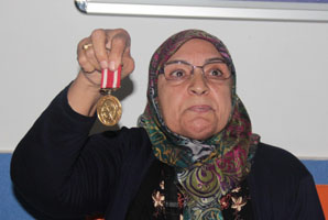 ŞEHİT ANNESİNİN İSYANI
