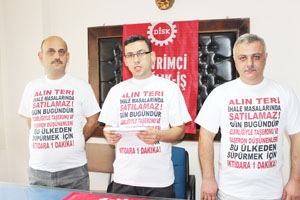 TİŞÖRTLÜ PROTESTO