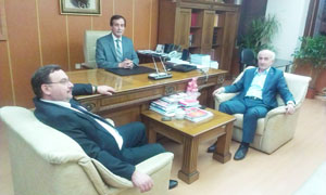 MÜDÜRE NEZAKET ZİYARETİ