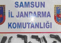 Silah deposu ele geçirildi