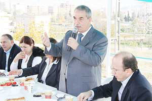 HALK BİZE GÜVEN DUYUYOR