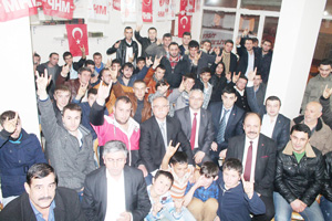 Canikli gençler de MHP dedi