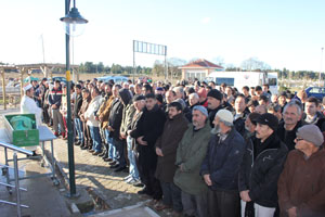 Boya yaparken iskeleden düşen boyacı kurtarılamadı