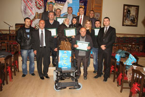 -ÇÖPÜNÜZ ALTIN OLACAK KAMPANYASI İLE ÇÖPLER ALTIN OLDU.