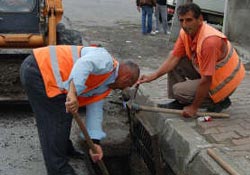 Mazgallar temizleniyor