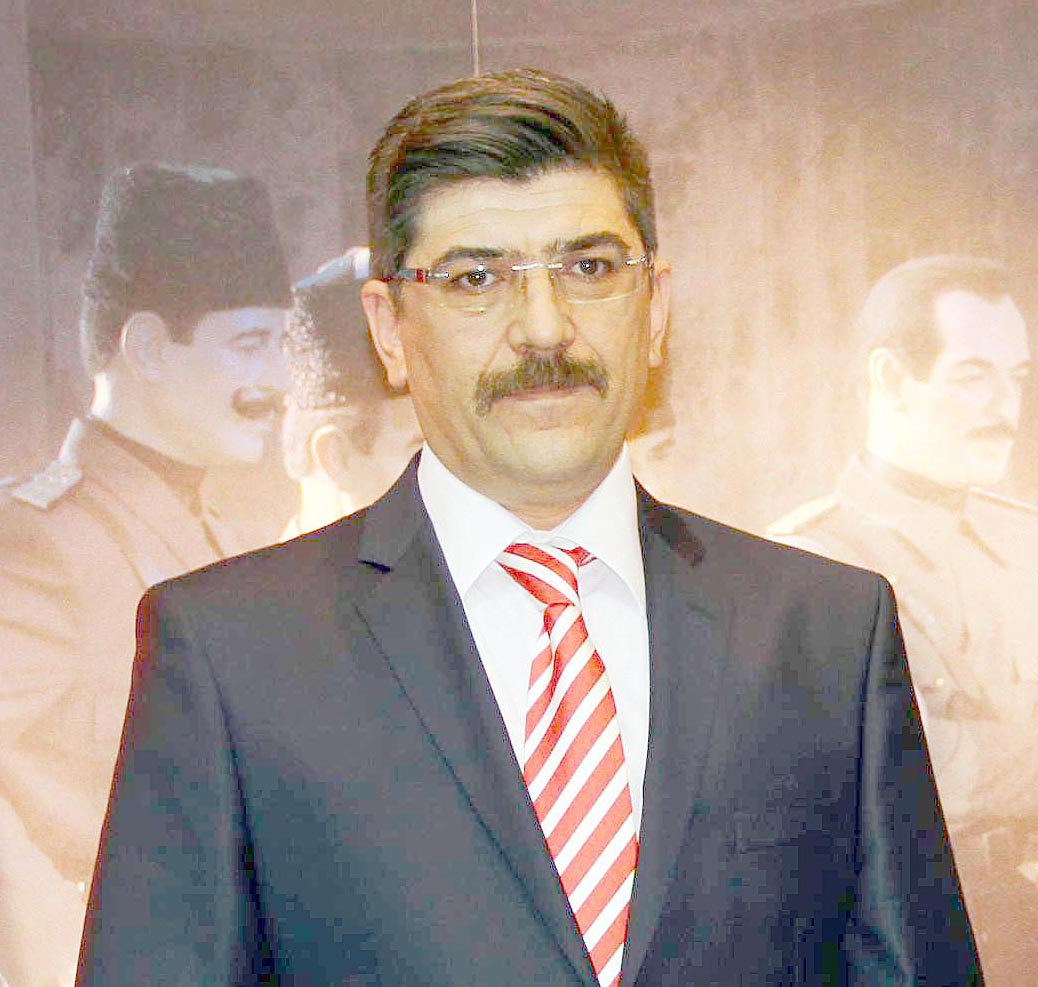 KOM MÜDÜRÜ GÖREVİNDEN ALINDI