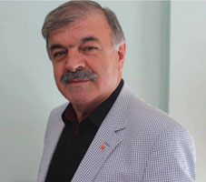 OKUYUCU KENDİNDEN EMİN