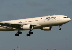 Altı ayda 32 milyon kişi uçtu