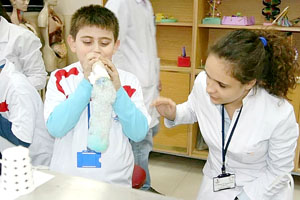 29 EKİM İLKOKULU'NA OMÜ'DEN KATILIM BELGESİ...