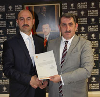 İLÇE BAŞKANLARINA MAZBATALARI VERİLDİ