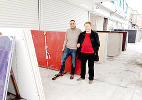 400 ÇEŞİT TAŞ İŞLİYORLAR